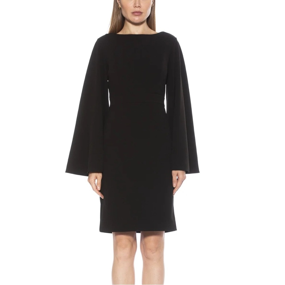 Alexia Admor Bahari Cape Dress